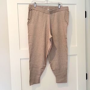 Wynne Layers joggers PXL,New in pkg